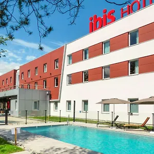 מלון Ibis Geneve, סן-ג'ניס-פולי