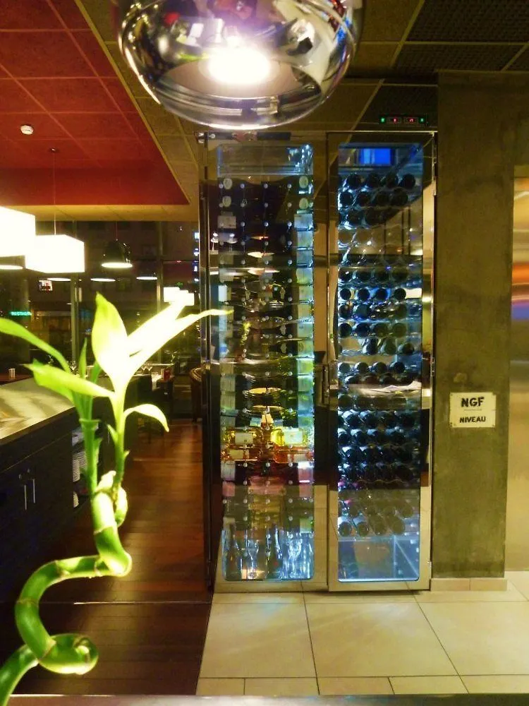 里昂中央美居酒店 - 火车东站店 4*, 里昂 法国