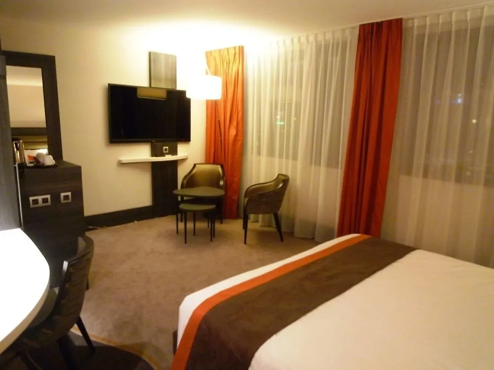 Mercure Lyon Centre - Gare Part Dieu