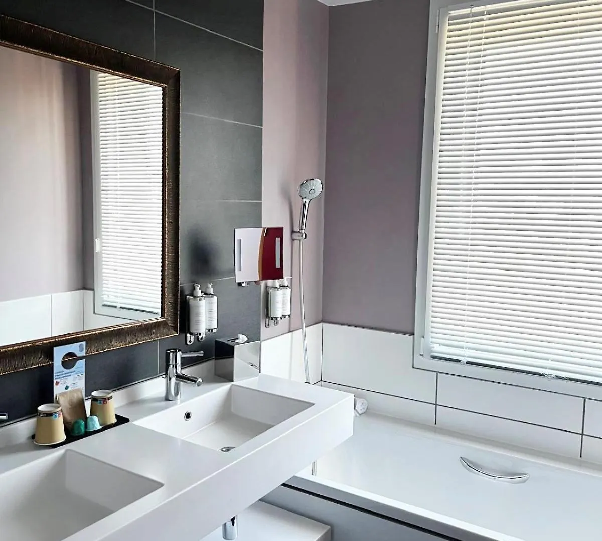 Mercure Lyon Centre - Gare Part Dieu Hotel